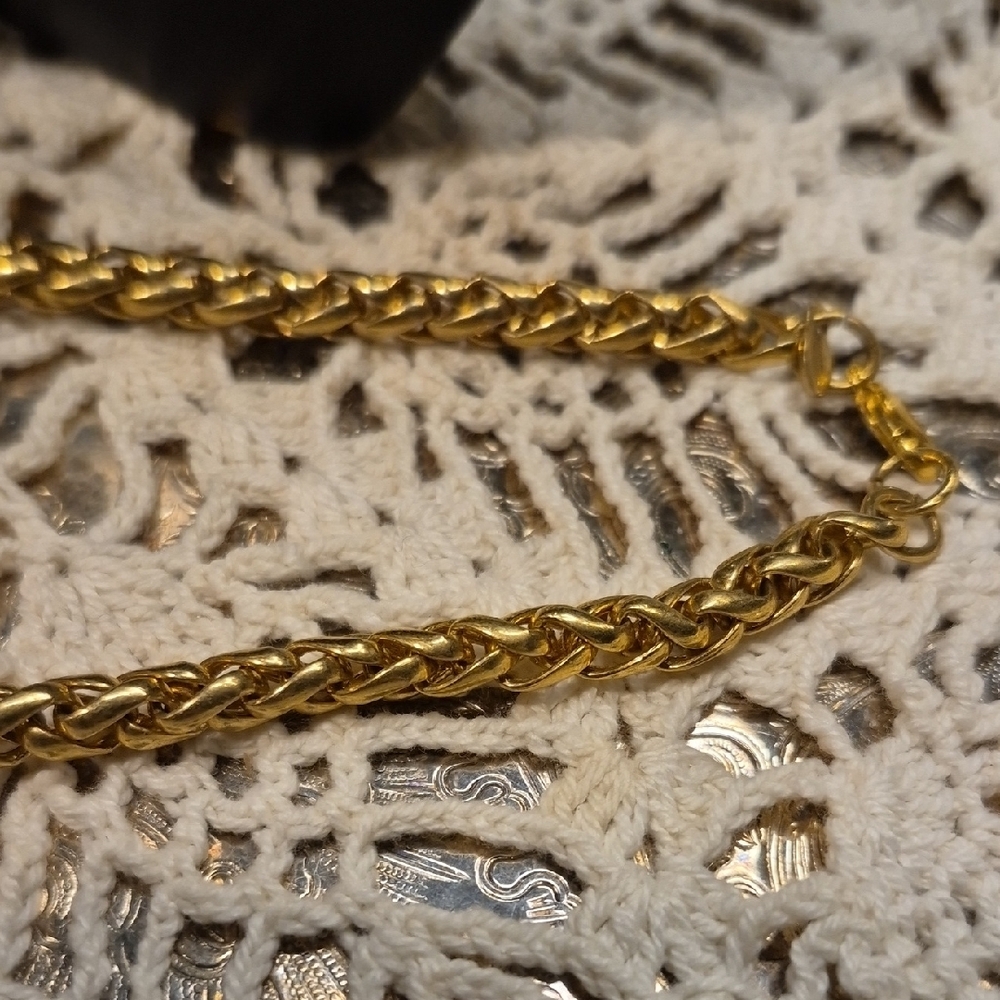 Vintage Monet Gold Tone Chunky Braided Necklace - Picture 3 of 8
